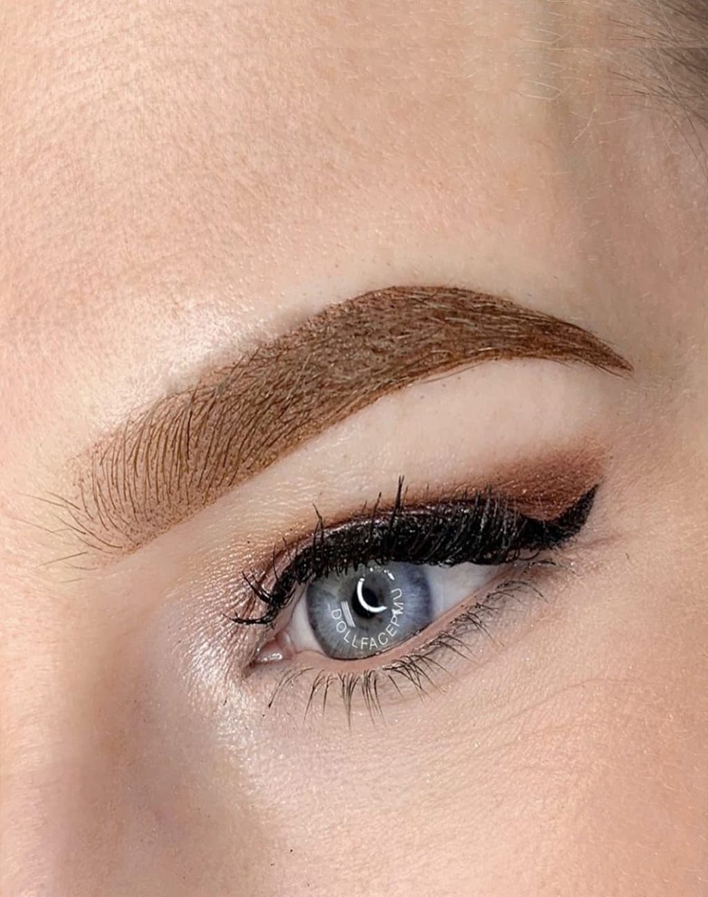 Ombré Brows